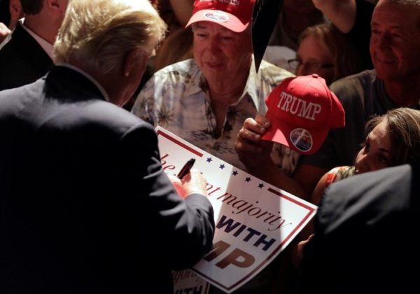 REUTERS/Joshua Roberts