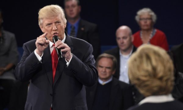  REUTERS/Saul Loeb/Pool